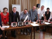 Prosvjeda protiv nagrađenog izvještavanja Ivane Petrović