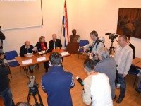 Za revizionizam - spremni!